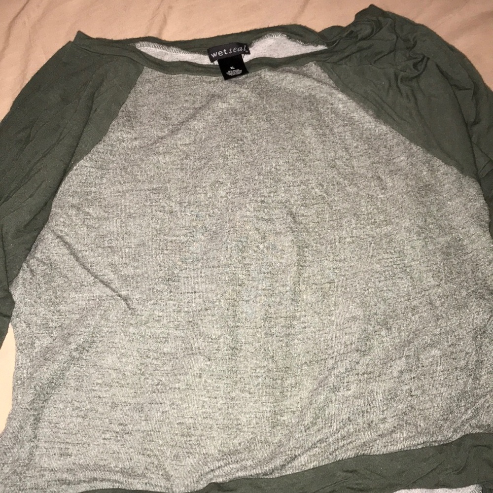 Wet Seal half sleeve top